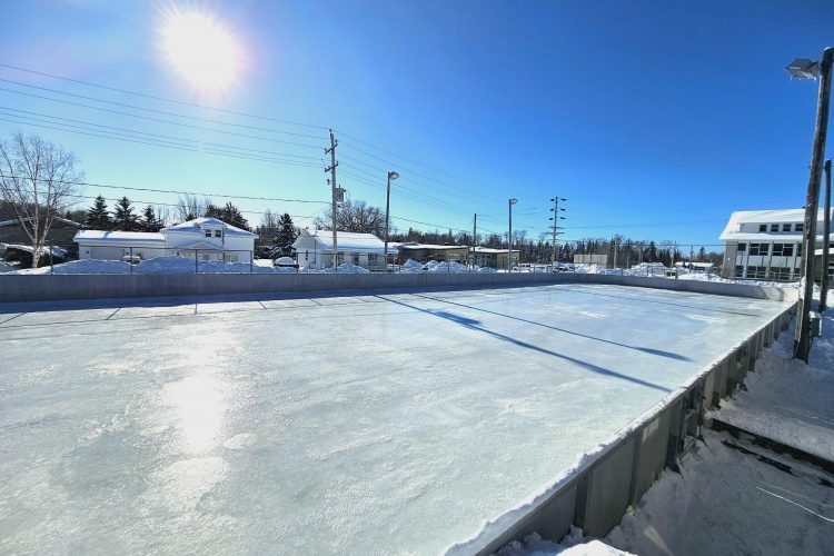Patinoire Laverlochere 03